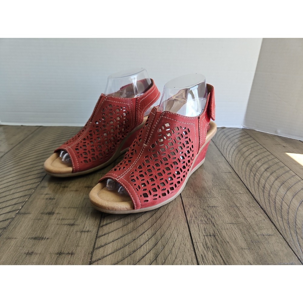 Earth Sandals Women 7.5 Red Cascade Leather Wedge Adjustable Strap Boho Coastal